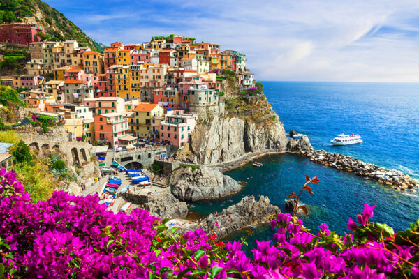 Colors of Italy series -Manarola village , Cinque terre - The Travel Den